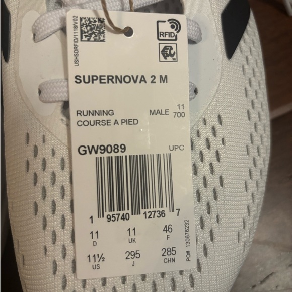Adidas Supernova White and Black Running Shoes new size 11.5 - Picture 3 of 7